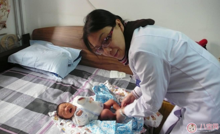 产后访视是在干什么 产后访视的内容是什么 产后访视是在干什么 产后访视的内容是什么