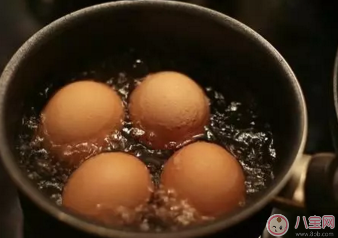 宝宝辅食鸡蛋过敏症状 宝宝吃鸡蛋辅食过敏怎么办 宝宝辅食鸡蛋过敏症状 宝宝吃鸡蛋辅食过敏怎么办